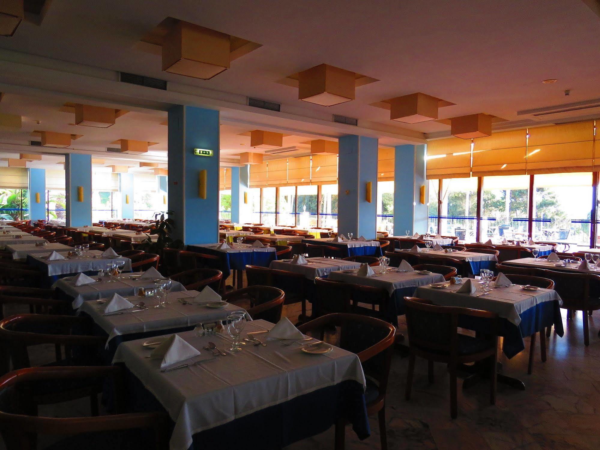Alfamar Beach & Sport Resort Албуфейра Экстерьер фото